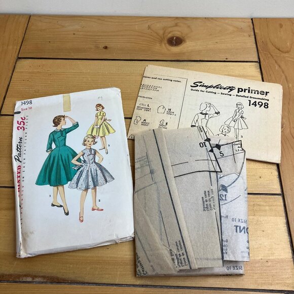Simplicity Sewing Pattern 1498 Junior Girl's 1950s Dress w/ Detachable Collar 10 - Picture 2 of 3